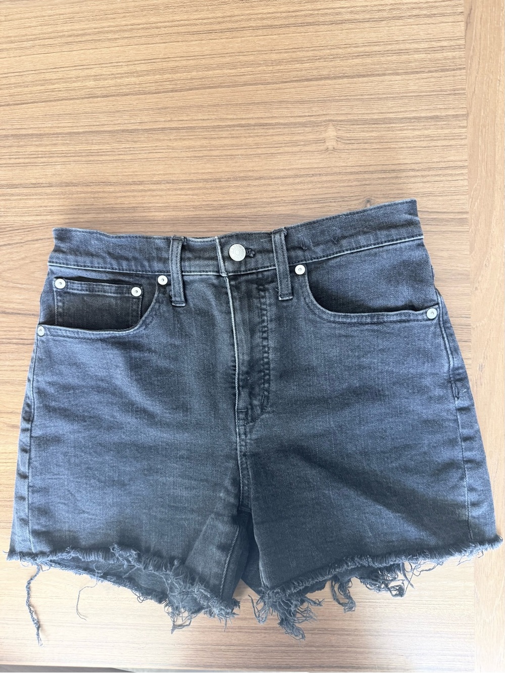 Madewell High-Rise Dark Gray Denim Distressed Edge Shorts EUC Size 26